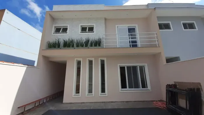 Casa à venda no condomínio Real Park Tietê Jundipeba, Mogi das Cruzes, SP