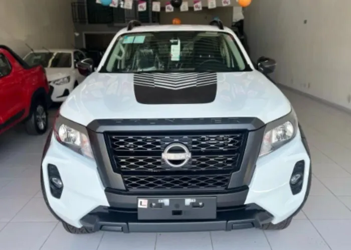 Nissan Frontier Attac.cd 4X4 2.3 Bi-TB Die. AUT 2025