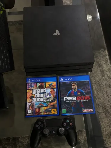 PlayStation 4 1 TB + Controle e jogos