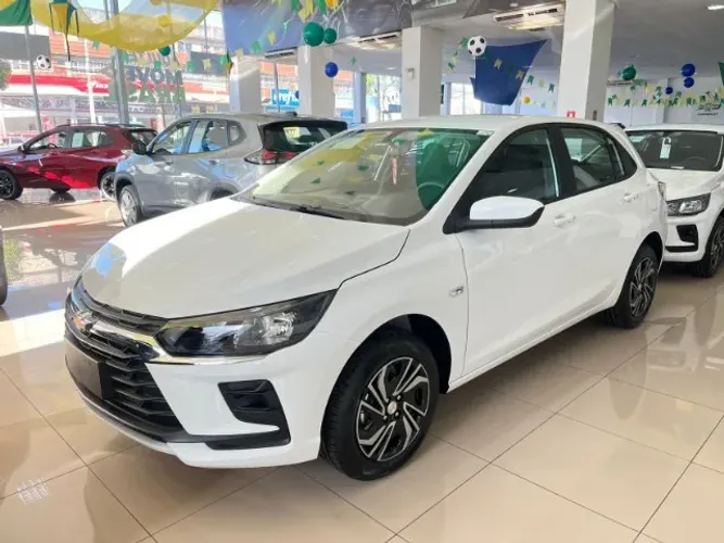Chevrolet Onix Hatch Eco 1.0 12V TB 5p Aut. (ÁLCOOL) 2027