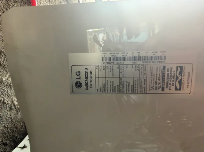 2 Evaporadoras LG