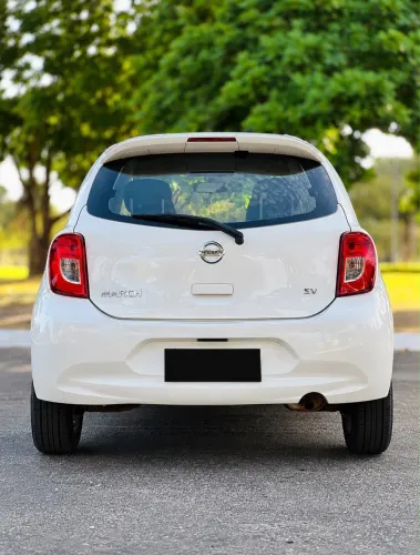 Nissan March SV 1.0 12V Flex 5P 2020