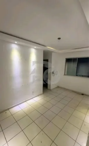 Riviera Club: Apartamento Reformado com 2 Quartos e Pronto para Morar