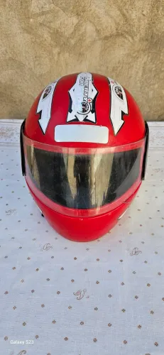 Capacete infantil.
