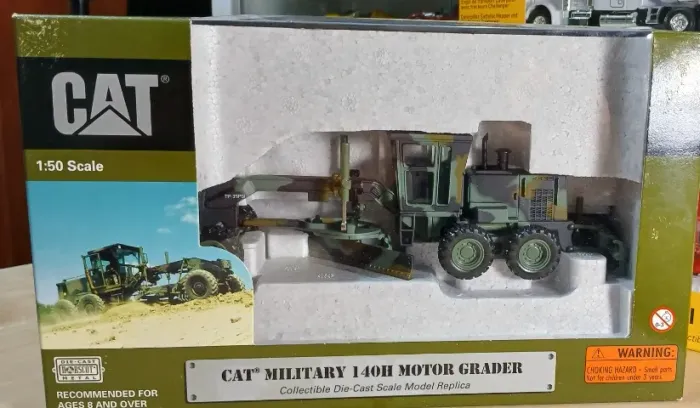 Miniatura Caterpillar Cat Militar 140h Motor Grader 1:50 Motoniveladora Military nova