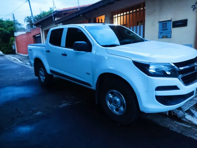 Chevrolet S10 Pick-up LS 2.8 TDI 4X4 CD Dies. Mec. 2019