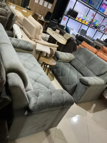 Sofás preço barato abaixo do valor
