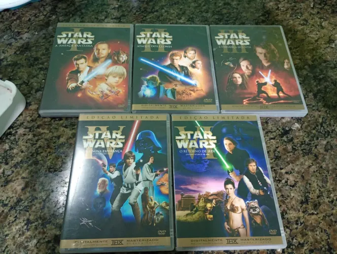 Edição limitada star wars DVD com a versão original do cinema incluída
