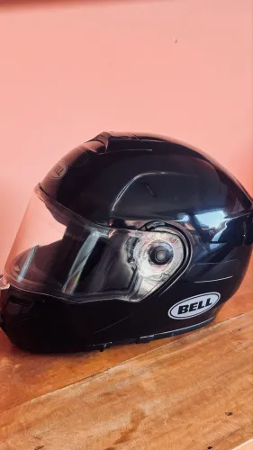 Capacete Bell Srt Modular Escamoteável Preto Brilhante