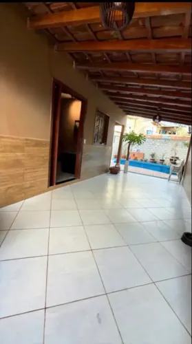 Casa para venda tem 100 metros quadrados com 2 quartos em Centro - Pedro Canário - Espírit