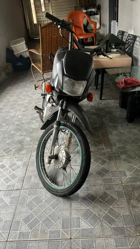 Vendo pop 100 3000 R$