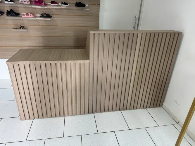 Balcão caixa para lojas 