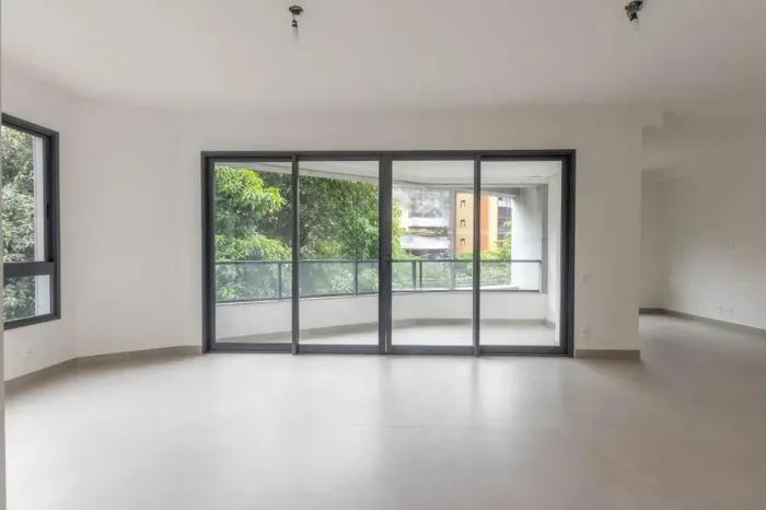 Apartamento à Venda - Sion, 4 Quartos, 150 m2