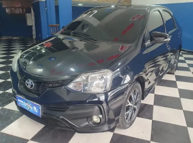 Toyota Etios Platinum Sed. 1.5 Flex 16V 4P Aut. 2017