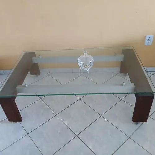 Vendo mesa com o centro