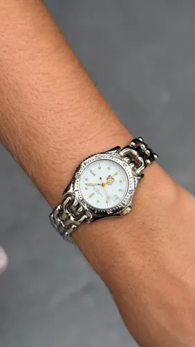 Relógio Tag Heuer vintage feminino 26mm