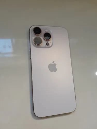 iPhone 16 Pro Max 256GB | Saúde da Bateria 95% | Impecável
