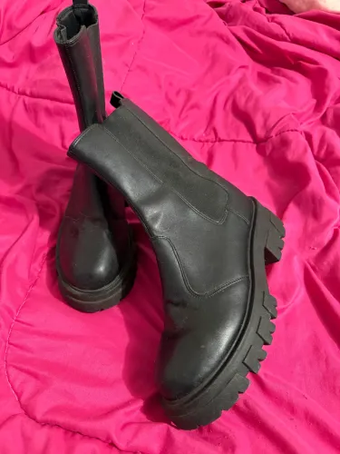 Coturno tratorado bota cano médio