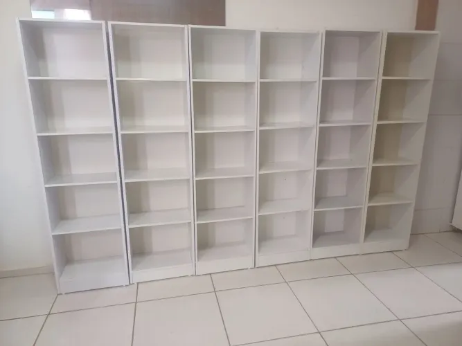 Armários (120 Reais)