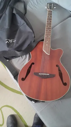 Violão hofama