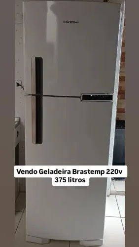 Vendo Geladeira Brastemp 