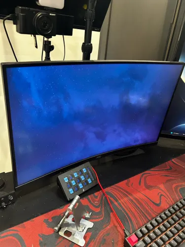 Monitor AOC C32G2ZE 32? Curvo 240Hz | Imersão Total pra Jogos