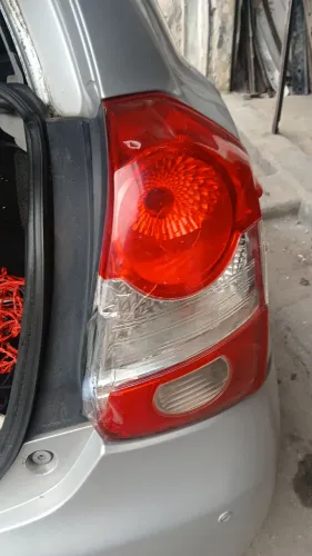 Lanterna etios 2013 Direita