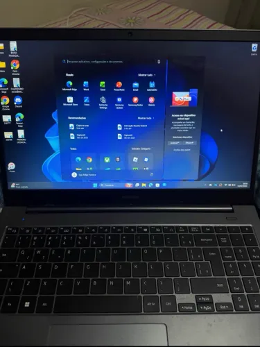 Vendo samsung book intel core I5