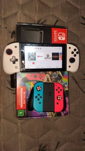 Vendo Nintendo SwitchV2