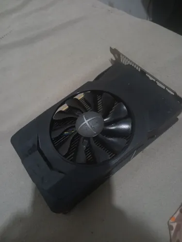 Vendo Placa de Vídeo AMD RX 460 2gb DDR5