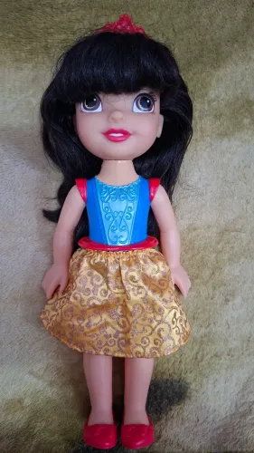 Boneca Disney Princess- Branca de Neve