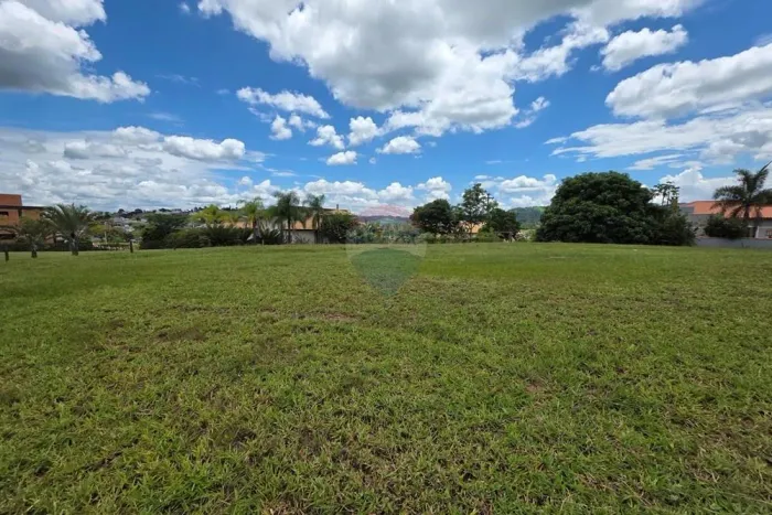 Terreno à venda no Ninho Verde 2 - Pardinho -SP