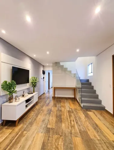 Casa à Venda em Barueri: 2 Quartos, Área Gourmet e Lazer Completo no Jardim dos Altos