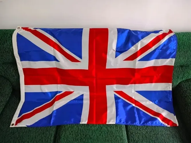 Relíquia para colecionadores (Bandeira da Inglaterra confeccionada em 1985) estado de nova