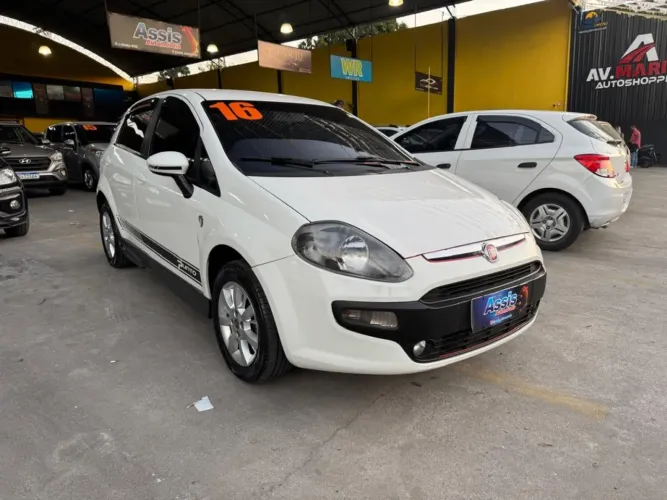 Fiat Punto Attractive 1.4 Fire Flex 8V 5P 2016