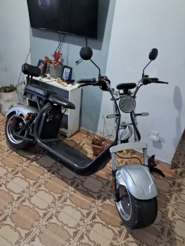 SCOOTER ELETRICA BORAM X12 (não precisa de CNH, autopropelido)
