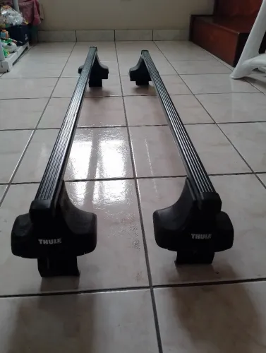 Rack de teto Thule - Nissan Tiida / Toyota Corolla e Renault Grand tour 
