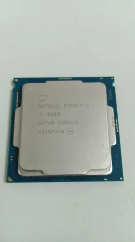 Processador Intel Core i5-9500 - 6 Núcleos - Até 4.4 GHz - Excelente Estado