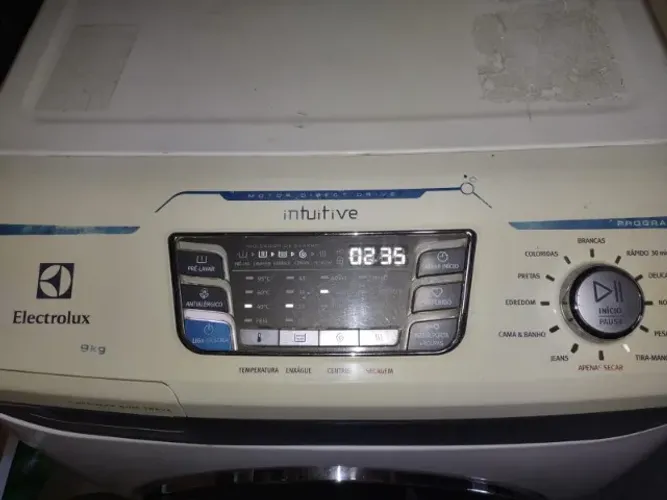 Máquina Lava e Seca Electrolux 9kg 220v - Intuitive - Ótimo estado