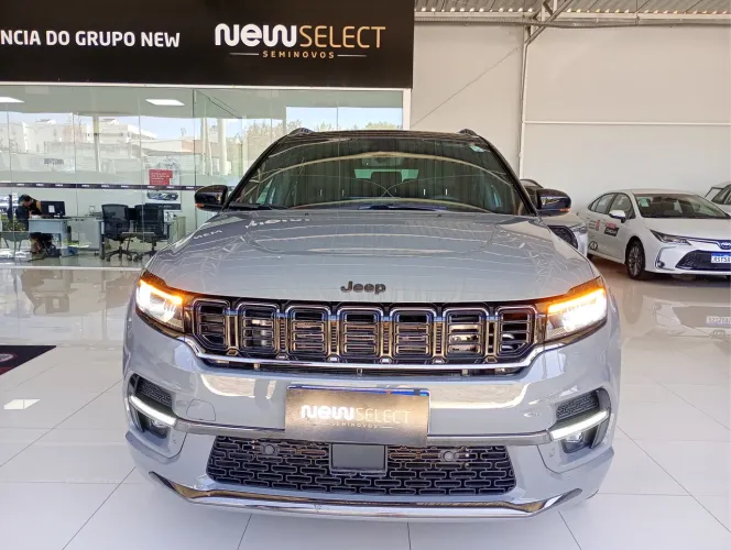 Jeep Commander Black Hurricane 2.0 4X4 TB AUT 2025