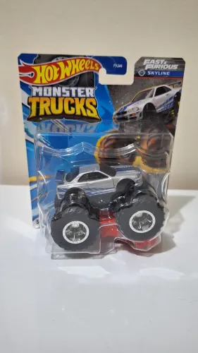 Nissan Skyline R34 Velozes e Furiosos - Hot Wheels Monster Trucks
