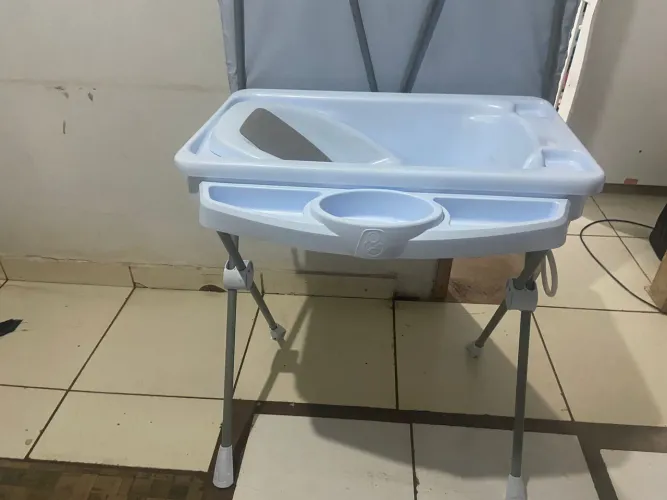 Banheira com trocador