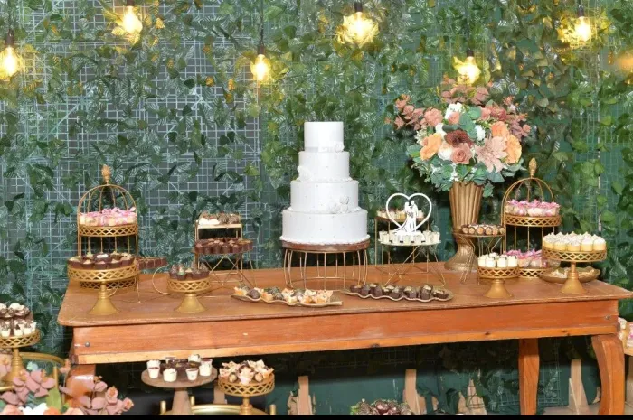 Bolo fake casamento isopor