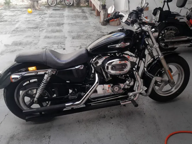 Vendo harley davidson sportster xl custon 2012
