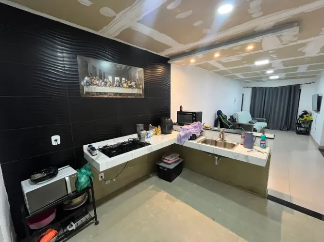 Vendo casa grande no Vilar Carioca 