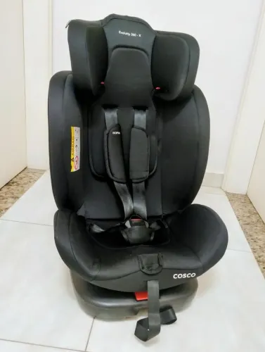 Cadeirinha Auto Cosco Evoluty 360X com isofix