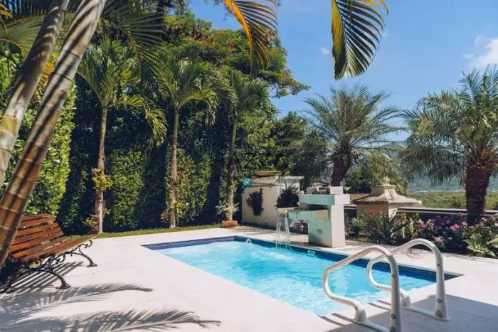 Linda Casa com Vista Panorâmica para locação no Recreio