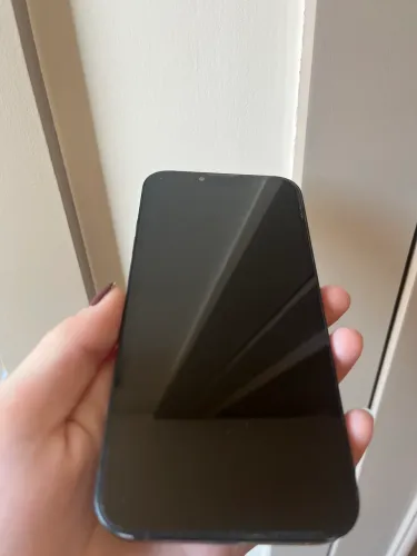 Iphone 13 azul escuro, usado em ótimas condições