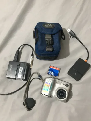 NIKON COOLPIX 4300