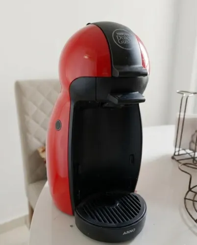 cafeteira em cápsula dolce gusto